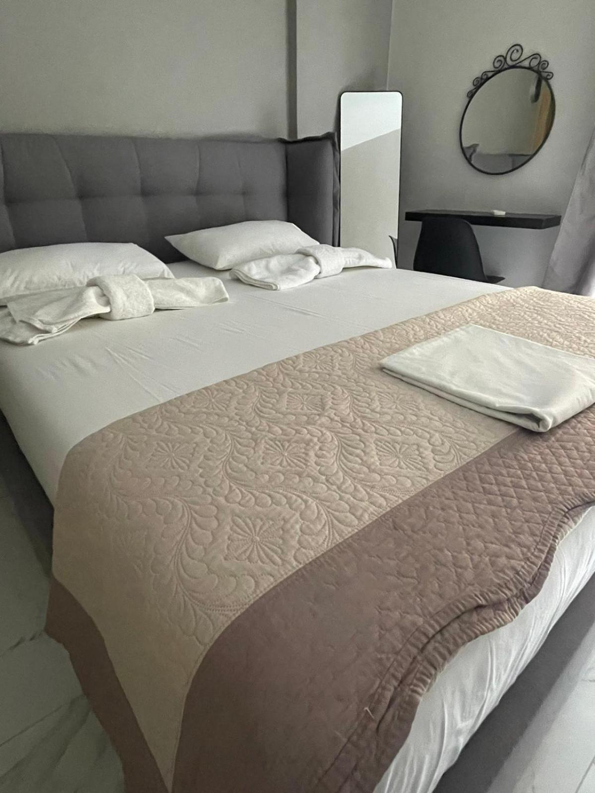 Anais Apartment Preveza Bagian luar foto