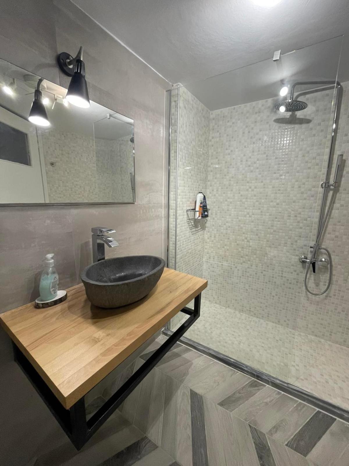 Anais Apartment Preveza Bagian luar foto