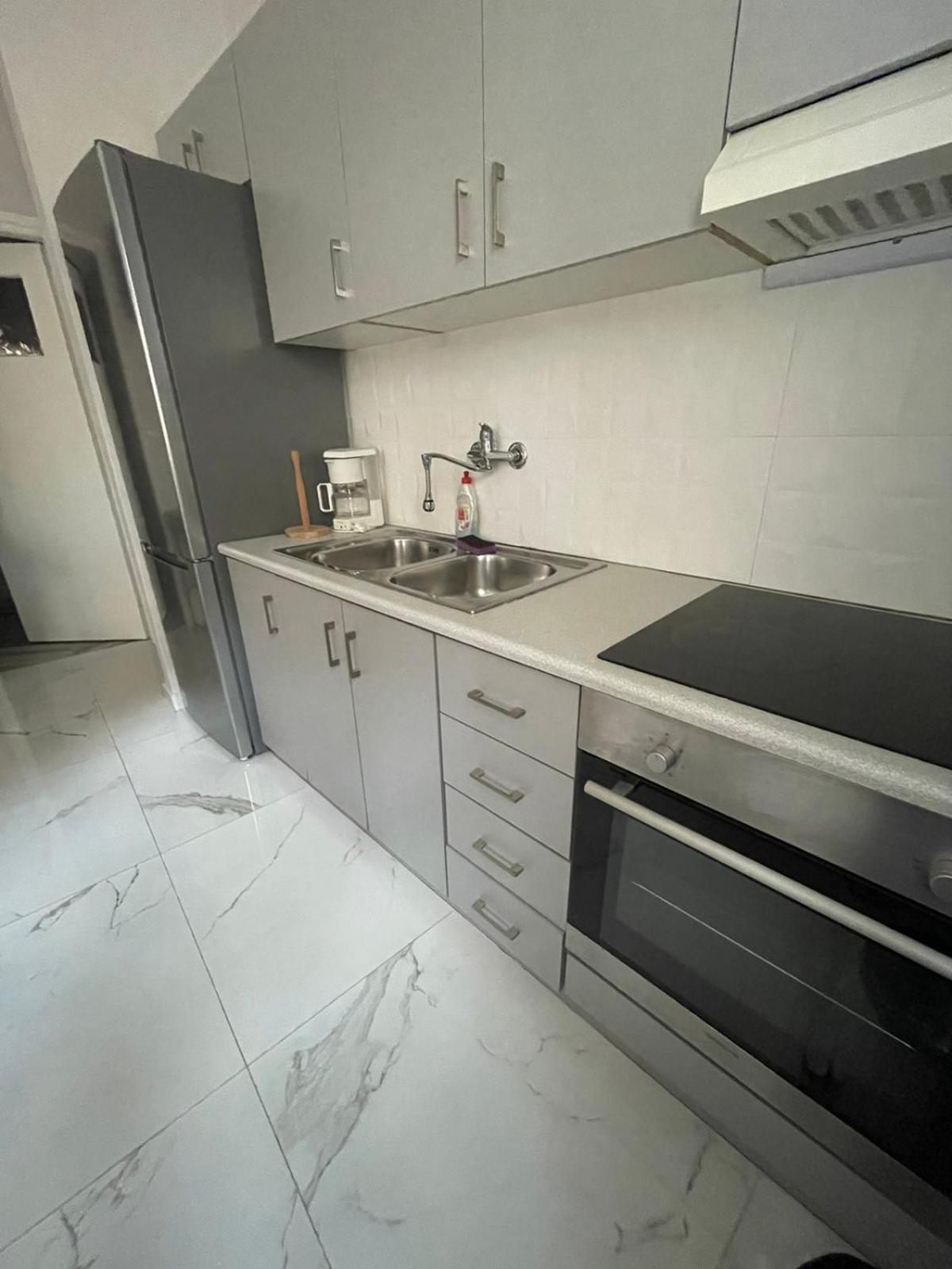 Anais Apartment Preveza Bagian luar foto