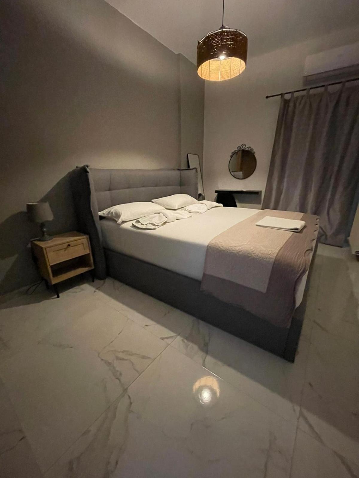 Anais Apartment Preveza Bagian luar foto