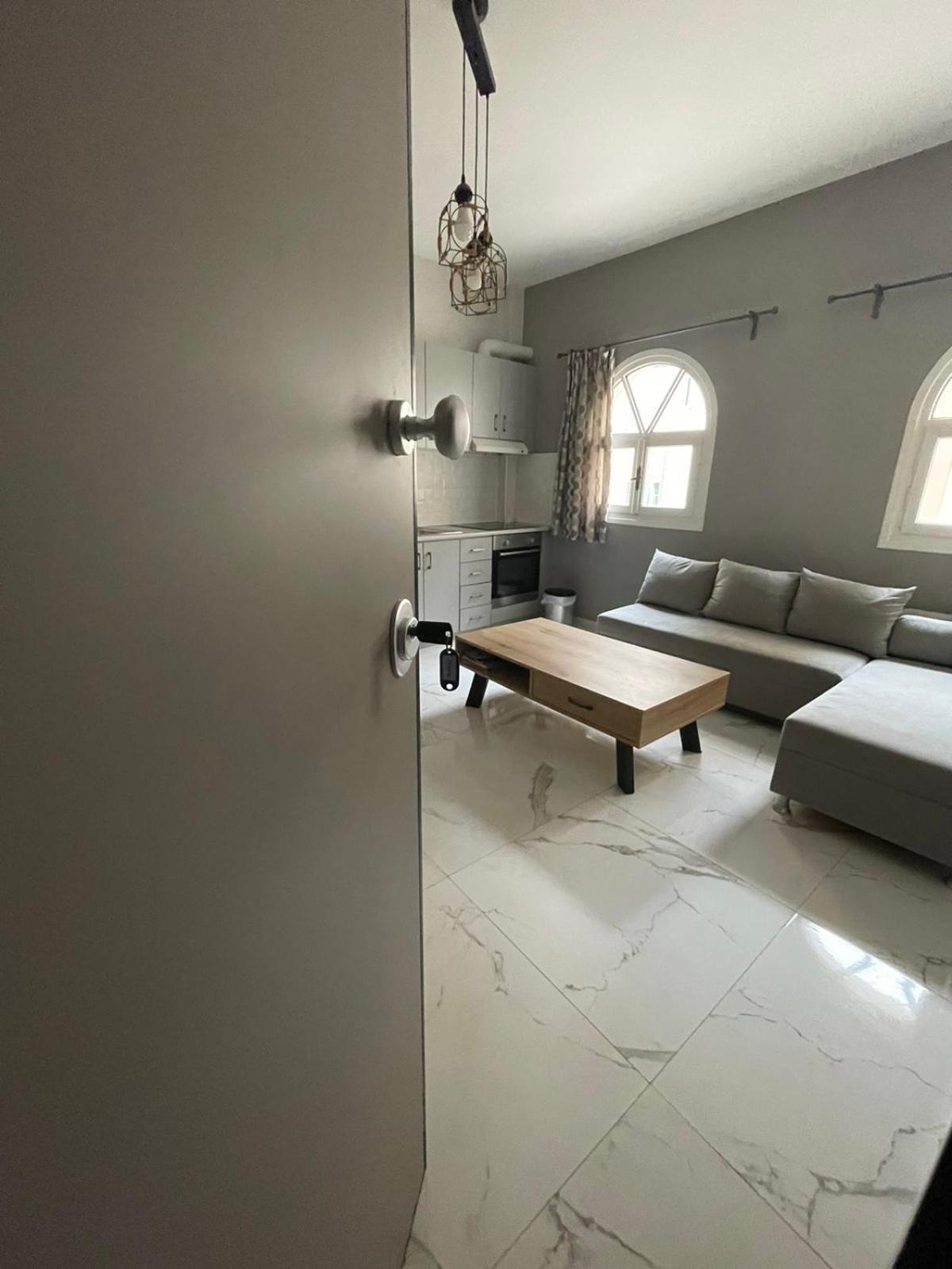 Anais Apartment Preveza Bagian luar foto